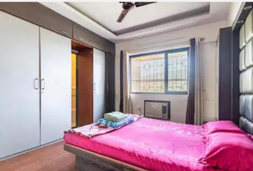Malad East House | Scenic Mountain View: Child-Friendly Retreat Awaits You