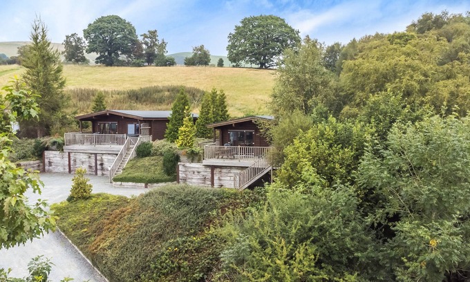 Rhayader Cottage | Mountain View Retreat: Pet-Friendly Getaway with Hot Tub