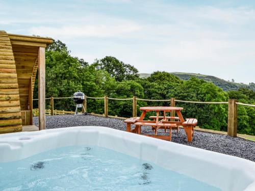Llandovery House | Relax at Mountain View with Hot Tub & Family-Friendly Vibes