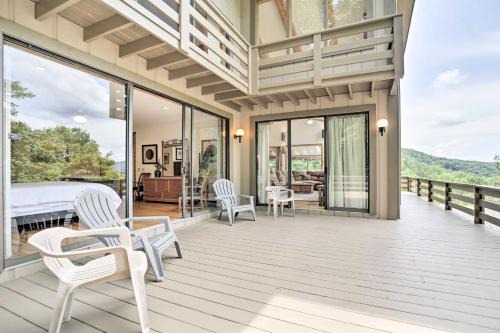 Bryson City House | Guest Rated 10/10: Bryson City Home with Mountain Views