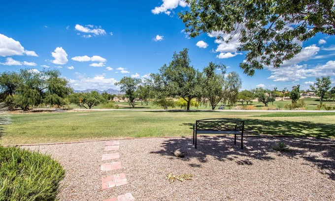 Cabrillo Square Condo | Experience McDowell Mountain Views with Golf Course Access
