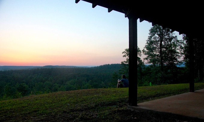 Smithville Cabin | Secluded Mountain Vista Retreat with Breathtaking Sunset Views