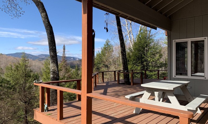 Jackson House | Guest Rated 10/10: Mountainview Retreat in Intervale
