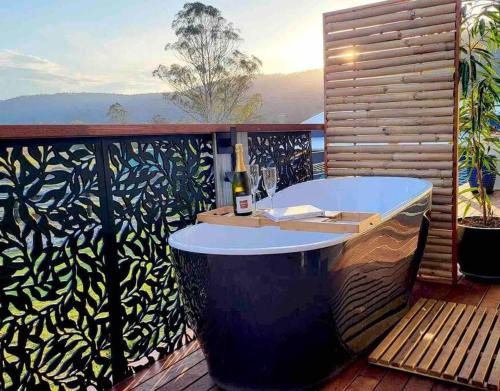 Canungra House | Experience Mountview Alpaca Farmhouse: Family-Friendly Escape
