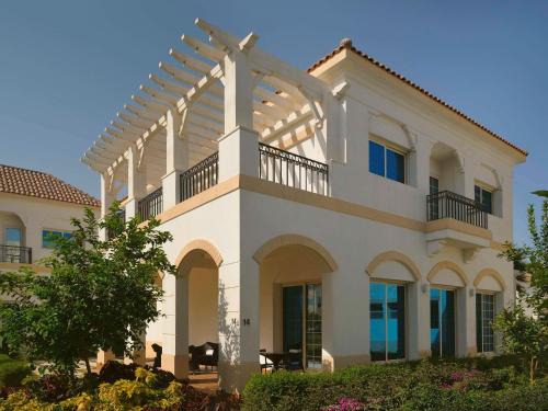 Al Khobar Resort | Relax at Mövenpick Beach Resort Al Khobar: Oceanfront Oasis