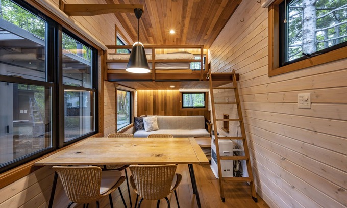 Taiki Cabin | Elegant Moving Inn Tokachi Kitanomori with Family-Friendly Amenities