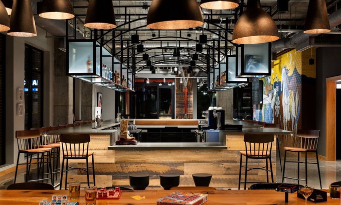 Old Market Hotel | Inviting Moxy Omaha Downtown: Rated 9/10 with Great Amenities