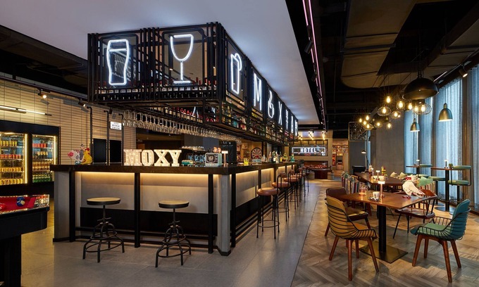 Zhonglou Shangquan Hotel | Modern Moxy Xi'an Downtown: Rated 8.8 with Family-Friendly Amenities