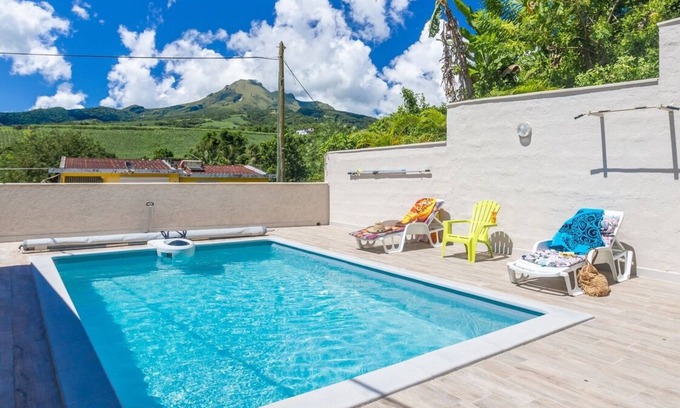 Saint-Pierre Apartment | Relaxing Getaway at Alpiniab with Shared Pool & Spa