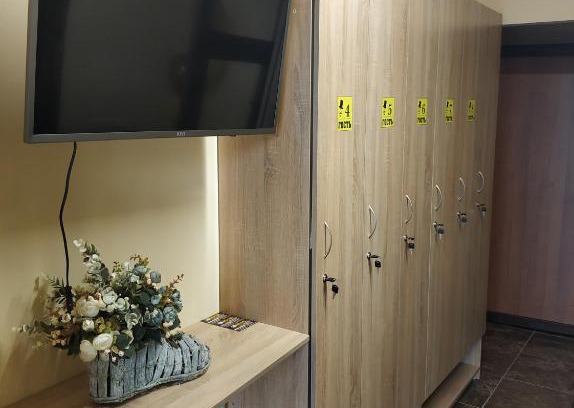 Mariupol Hostel | Budget-Friendly Stay at Mr. HOSTEL with Kitchen Access