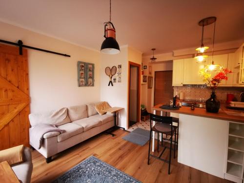 Kelenfold Apartment | Experience Mrs. Columbo's Flat - Guest Rated 9.8/10