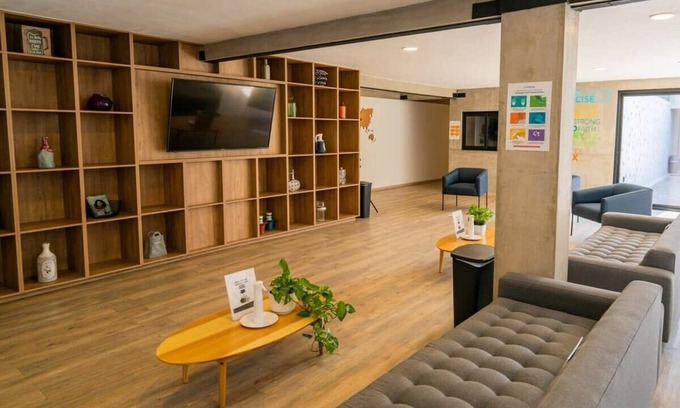 Downtown Queretaro Apartment | +MS +Loft Coworking Vigilancia 24hrs Internet