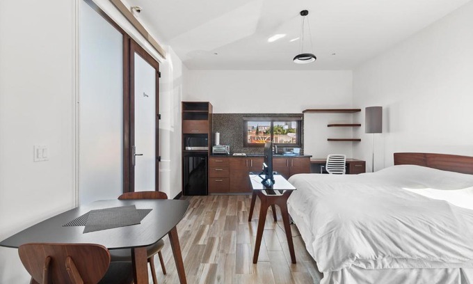 zona dos extendida Apartment | Accessible Suite Loft Near Carretera 57 - Rated 9.4