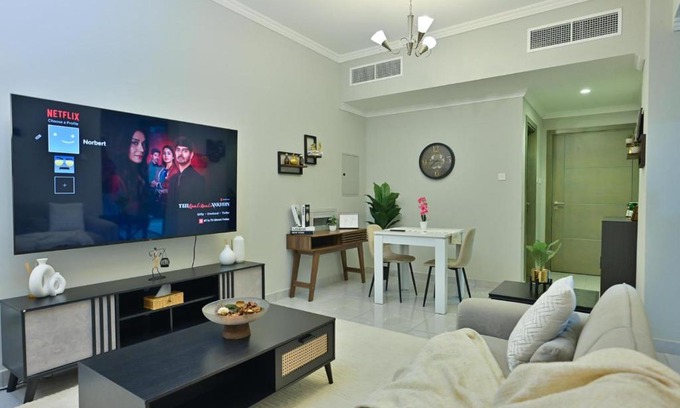 Sharjah Apartment | Msenchanté