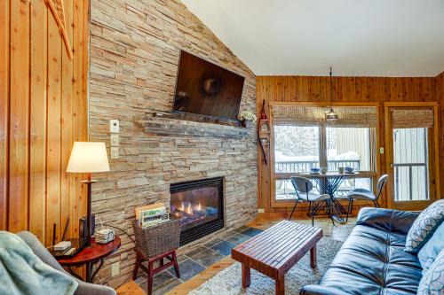 Century West Apartment | Relax at Mt Bachelor Village Resort: Pool and Spa Retreat