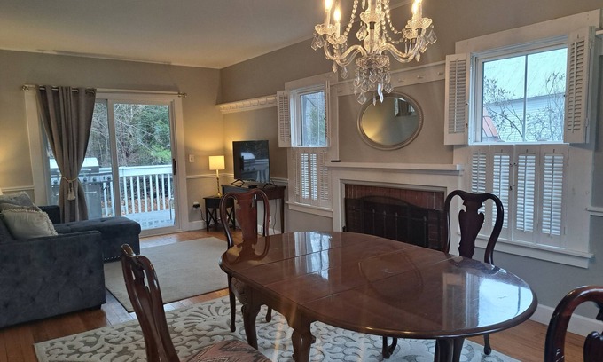 Cranmore Birches House | Experience Mt Cranmore and N Conway: Pet-Friendly Retreat