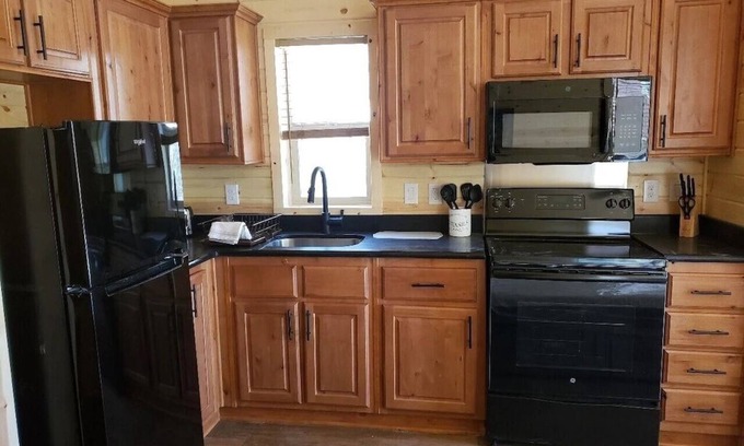 Summerhaven Cabin | Relaxing Mt Lemmon Summerhaven Cabin with Spa Amenities