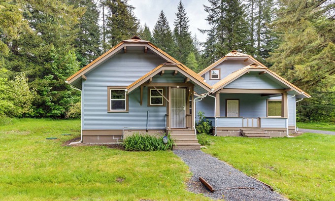 Ashford House | Mt Rainier Retreat 7 Mi to Park Entrance!