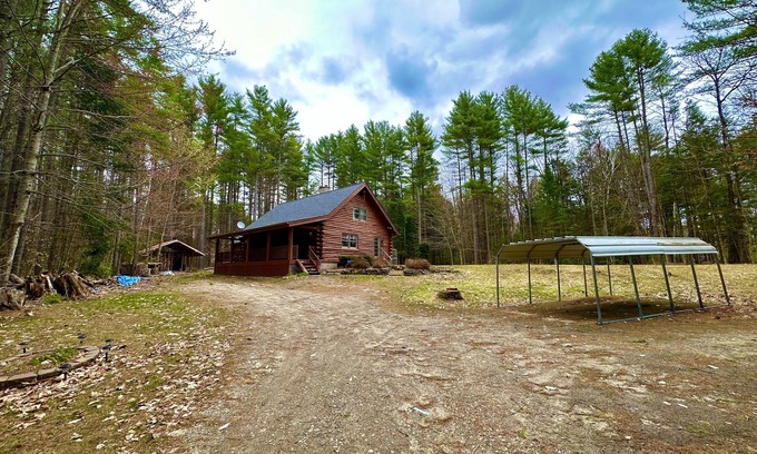Goshen Cabin | Cozy Mt Sunapee Log Cabin with Pool & Family Amenities