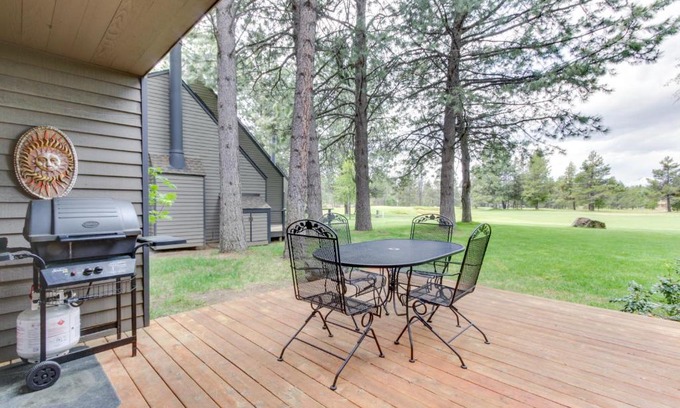 Overlook Park Apartment | Pet-Friendly Retreat at Mt View 10 in Sunriver