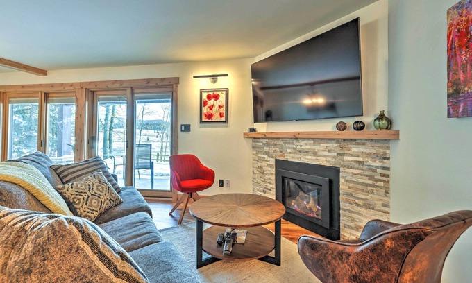 Dillon Condo | Charming Dillon Condo with Mountain & Lake Views - 9.8/10!