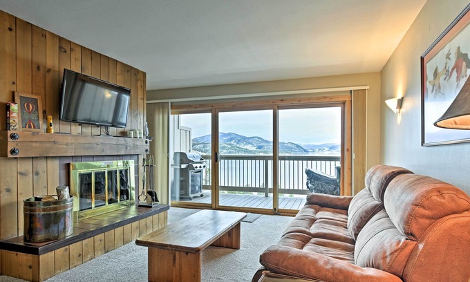 Dillon Condo | Inviting Dillon Condo with Hot Tub & Mountain Views!