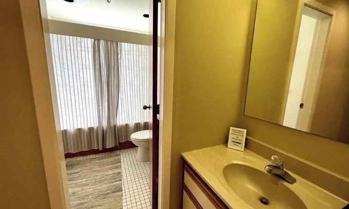 Stratton Mountain Condo | Mountain View Retreat with Easy Access to Village