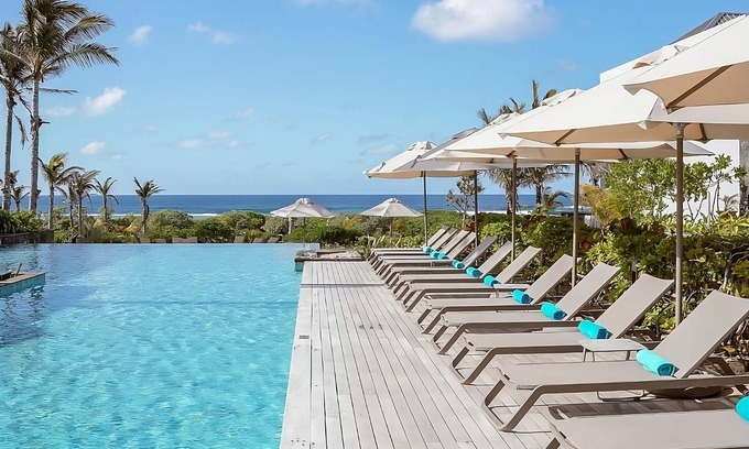 Plaine Magnien Hotel | Seamless Stays with Ocean Views and Outdoor Pool Access