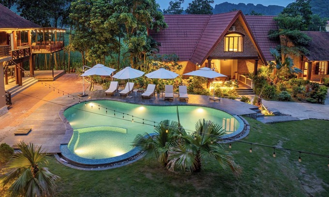 Hoa Lu Hotel | Mua Valley Lodge
