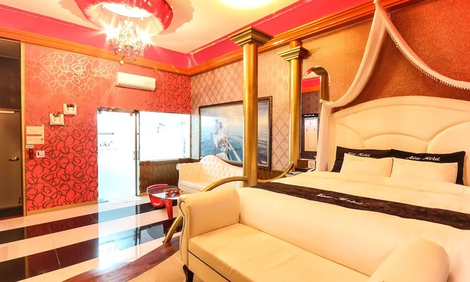 Muan Hotel | Eco-Friendly Muan New Drive In Hotel with Breakfast & Kitchen