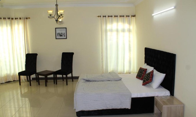 E-11 Sector House | Welcoming MUDAN Residency with Oceanfront Views & Spa