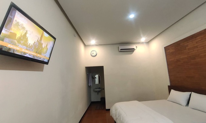 Borobudur Hotel | Family-Friendly Stay at Mudhia Homestay for Memorable Trips