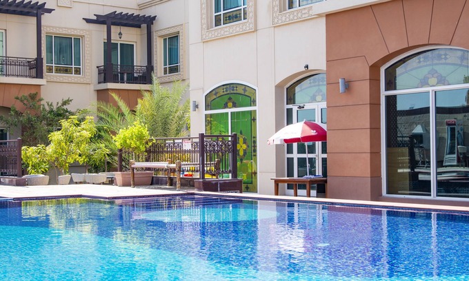 Ras Al Khaimah Apartment | Relaxing Mughal Suites with Pool and Ocean Views Await