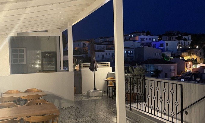 Cesme Hotel | Top-Rated Muharrem Bey Butik Otel: Family-Friendly Retreat