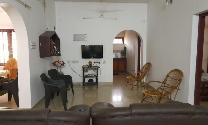 Alwaye House | Family-Friendly Retreat at Mulavarikkal House (Roy Mo)