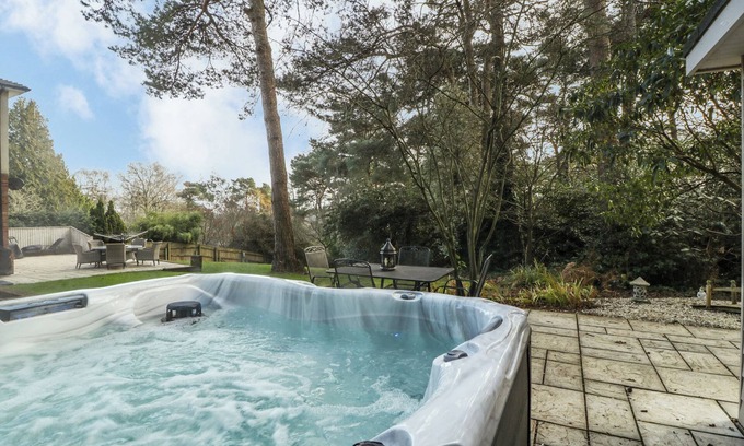 Broadstone Cottage | Relax at Mulberry House: Pet-Friendly with Hot Tub Access
