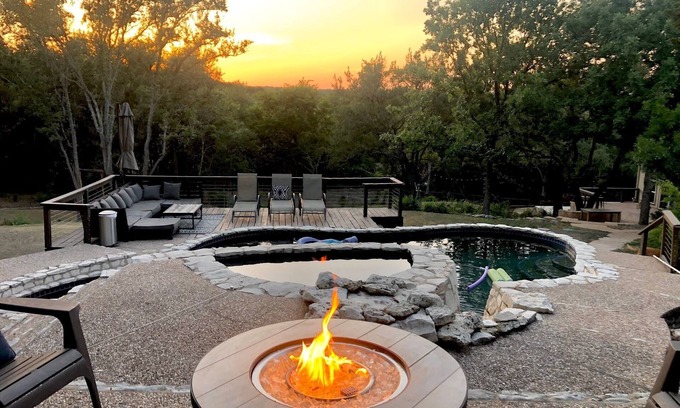 West Oak Hill House | Perfect Family Retreat with Pool, Spa & Ocean Views