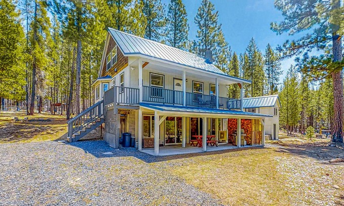 Crescent House | Exceptional Retreat with Firepit & Enclosed Yard Awaits