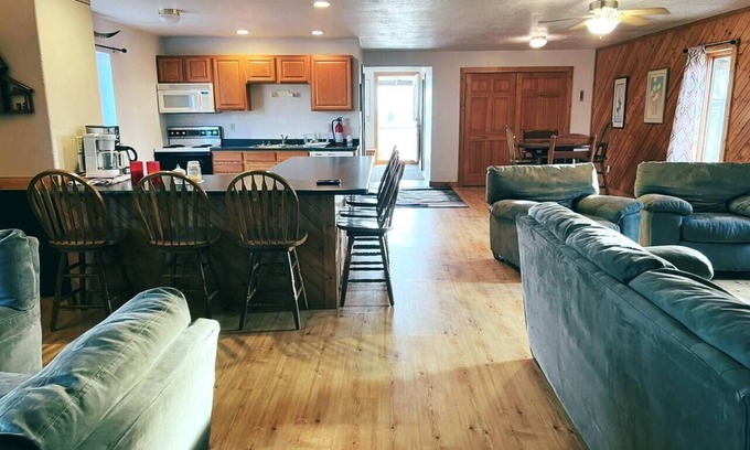 Winfred Cabin | Inviting Hunting Lodge on 400 Acres with Child-Friendly Kitchen