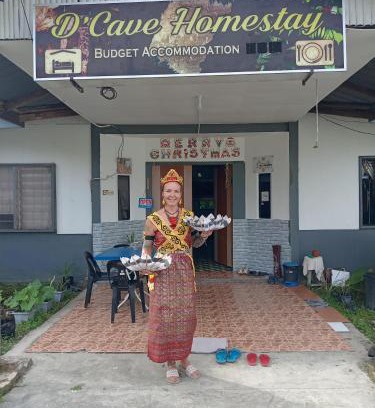 Mulu House | Stay at Mulu D Cave Homestay: Family-Friendly Retreat