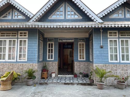 Darjeeling House | Family-Friendly Munglan Homestay with Perfect Guest Rating