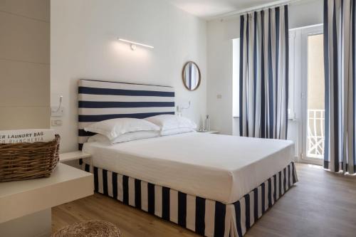 Numana Hotel | Relaxing Oceanfront Retreat at Murè Hotel Numana