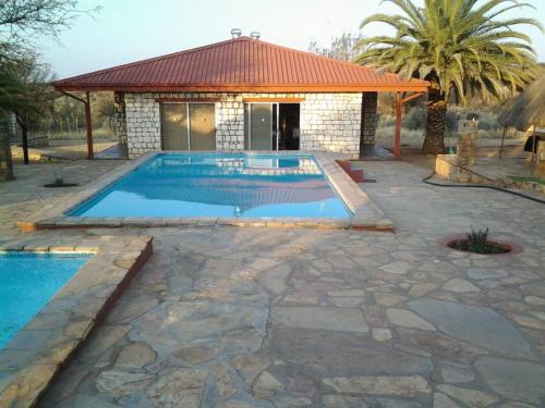 Windhoek Cabin | Budget-Friendly Stay at Murangi Travel Lodge with Pool