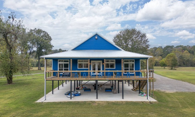 Nashville Cabin | Experience Murfreesboro's Riverfront Cabin with Stunning Views