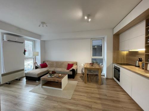 North Macedonia Apartment | Pet-Friendly Murphy's Apartment - Guest Rated 9.8/10