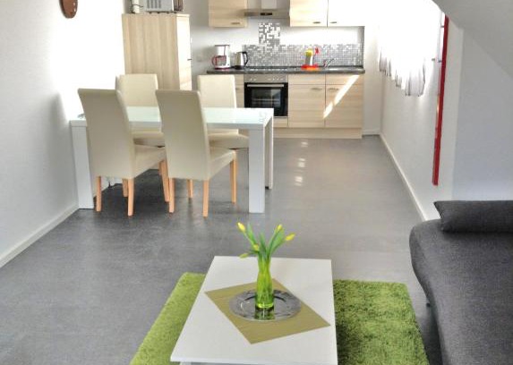 Leinfelden-Echterdingen Apartment | Discover Murthum Gästeappartments: Pet & Child Friendly Stay