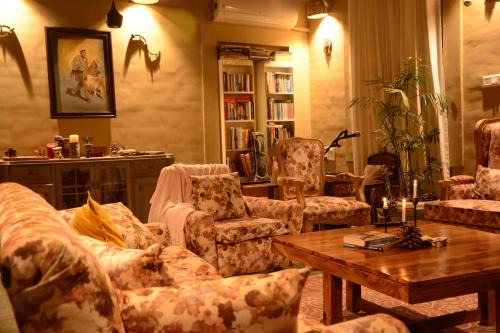 Palampur House | Discover Musafir Cottage: Pet-Friendly Retreat for Families