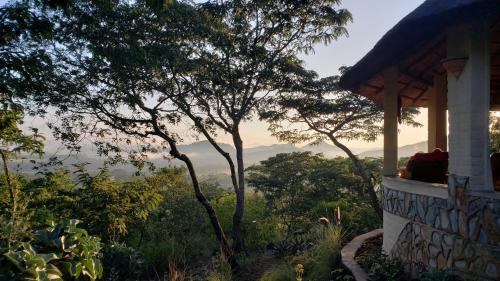 Mutare Resort | Experience Musangano Lodge: Oceanfront Paradise Awaits