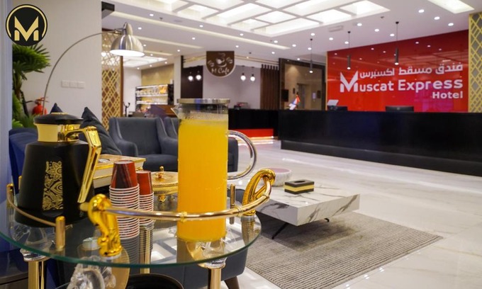 Al Ghubrah Ash Shamaliyyah Hotel | Experience Comfort at Muscat Express Hotel with Ocean Views