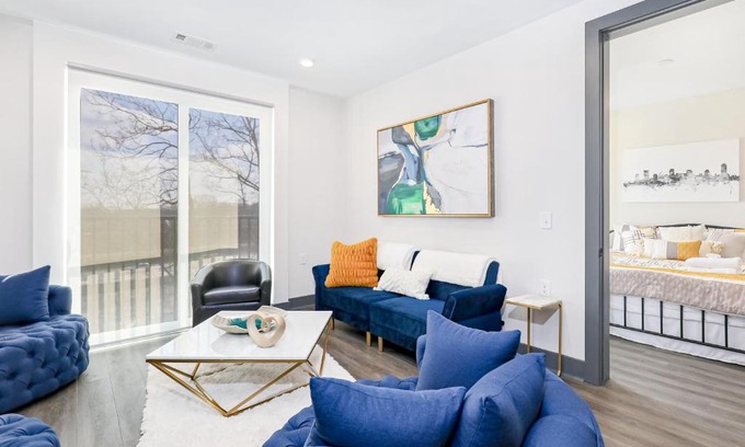 Rolling Mill Hill Apartment | Guest Rated 10/10 at Muse #212 - Family & Accessible Stays